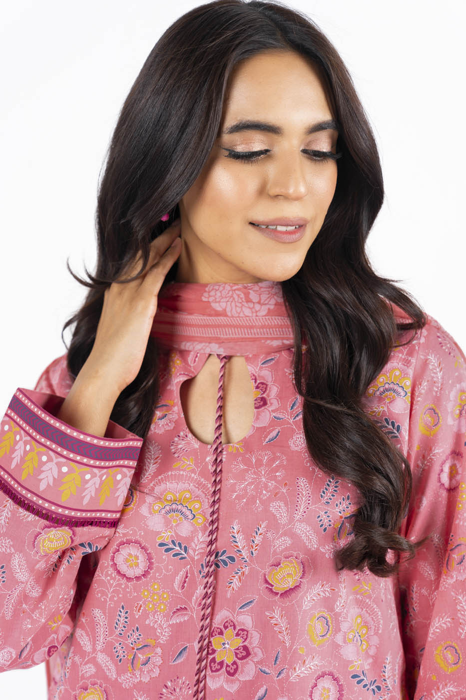 3 Pc Printed Lawn Suit With Chiffon Dupatta