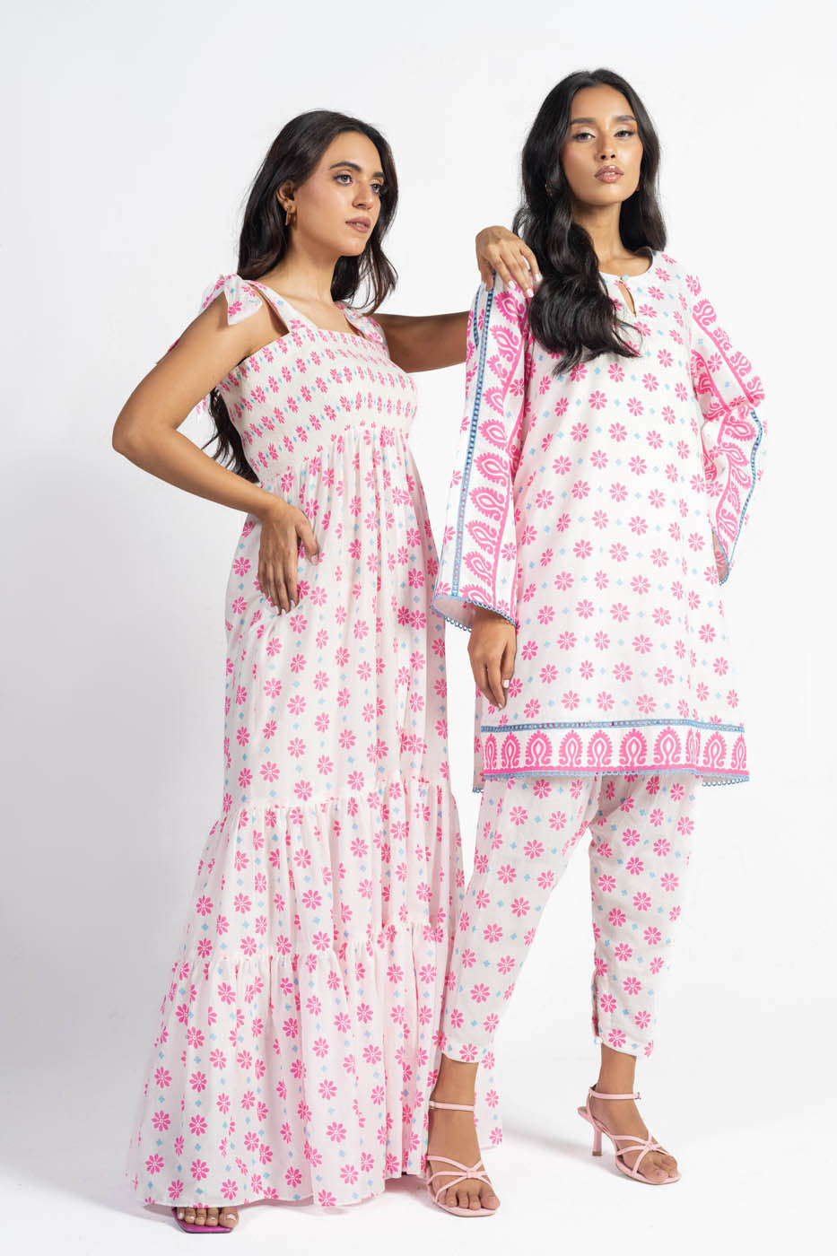 2 Pc Printed Lawn Suit With Cambric Trouser