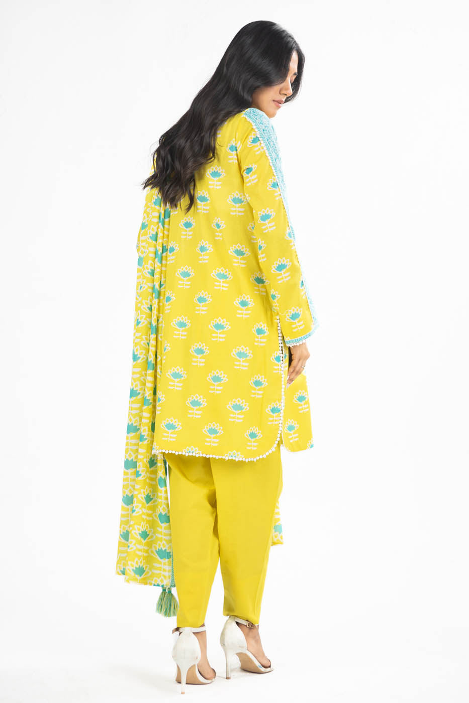 3 Pc Printed Lawn Suit With Lawn Dupatta