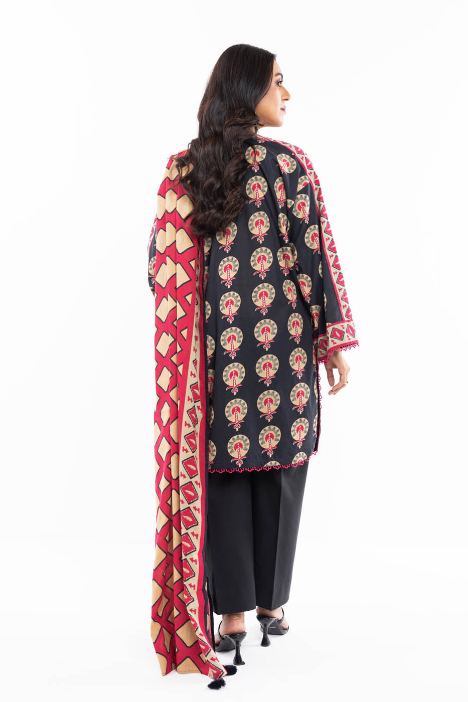 3 Pc Printed Lawn Suit With Lawn Dupatta