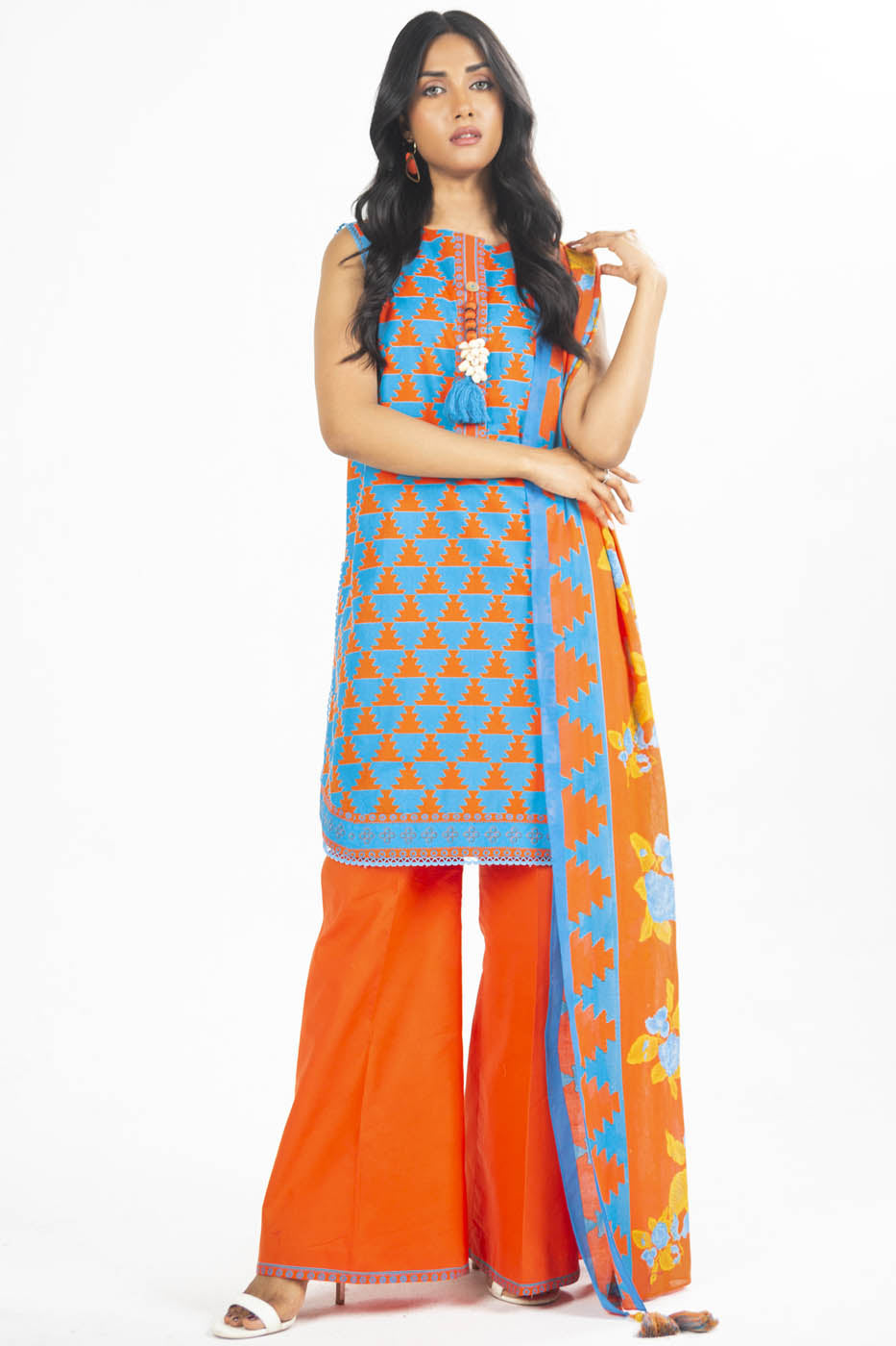 3 Pc Printed Lawn Suit With Lawn Dupatta