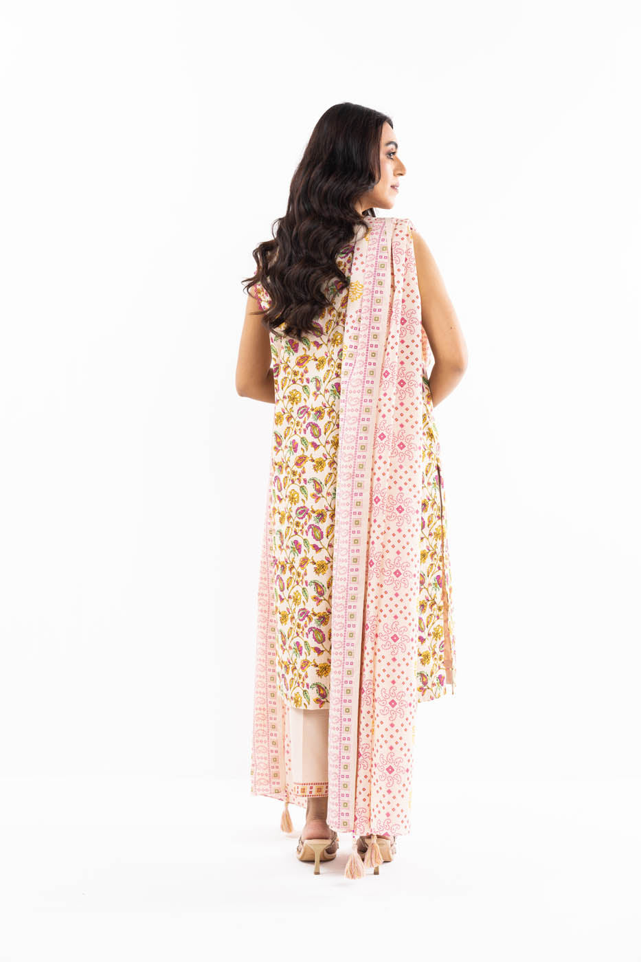 3 Pc Printed Lawn Suit With Lawn Dupatta