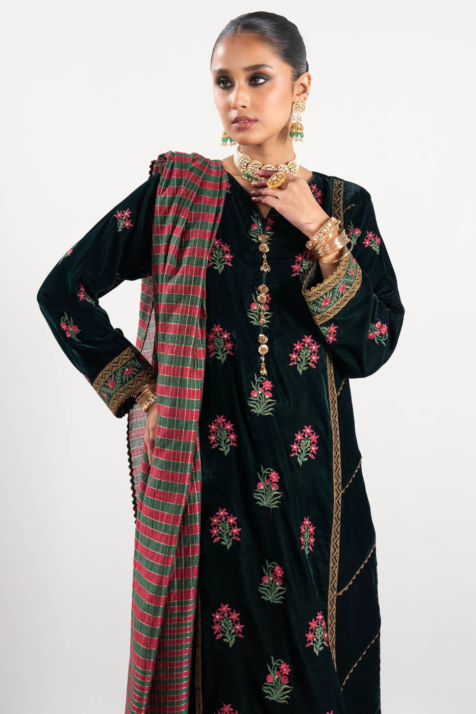 3 Pc Embroidered Velvet Suit With Yarn Dyed Dupatta