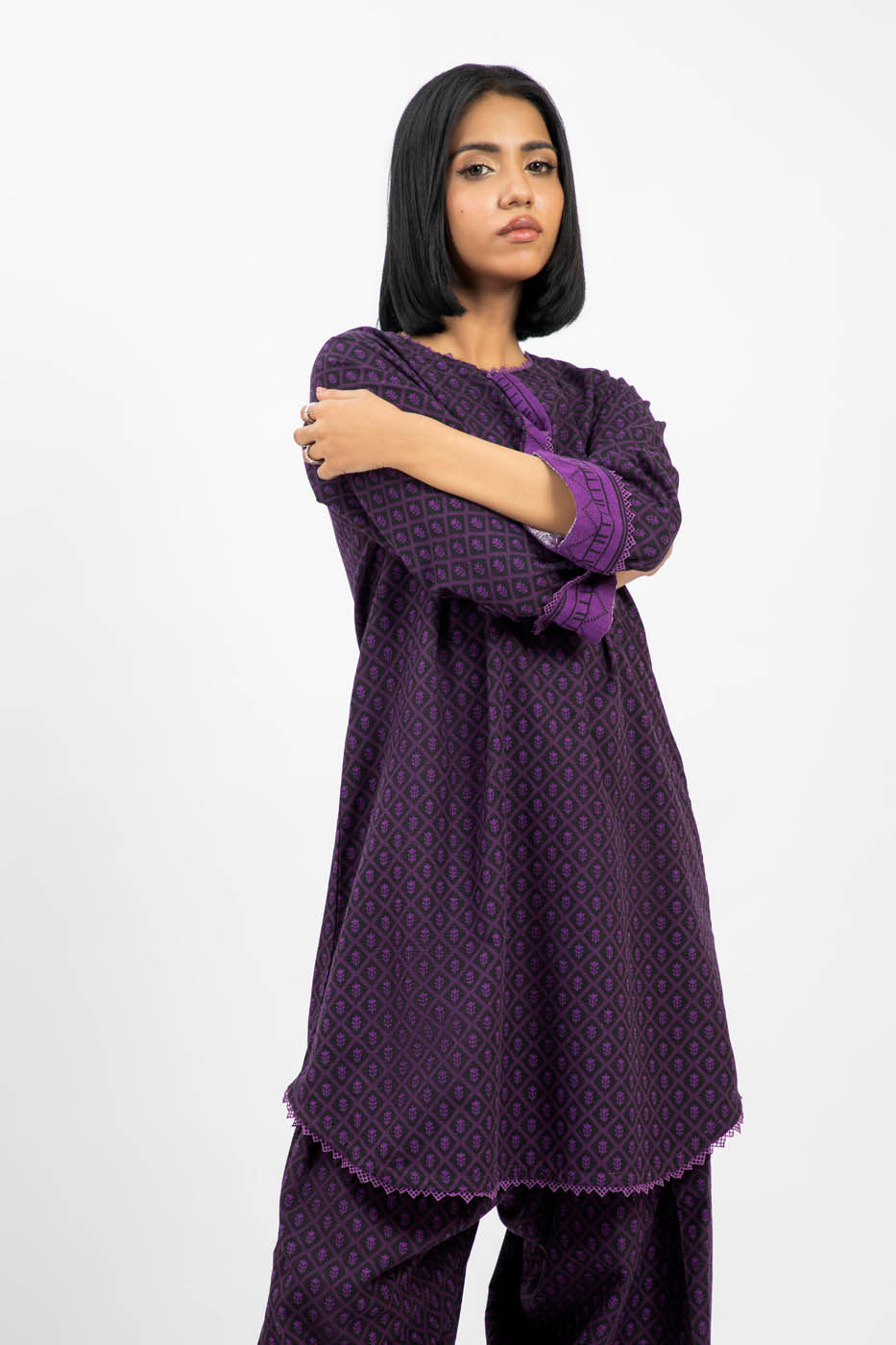 2 Pc Printed Khaddar Outfit