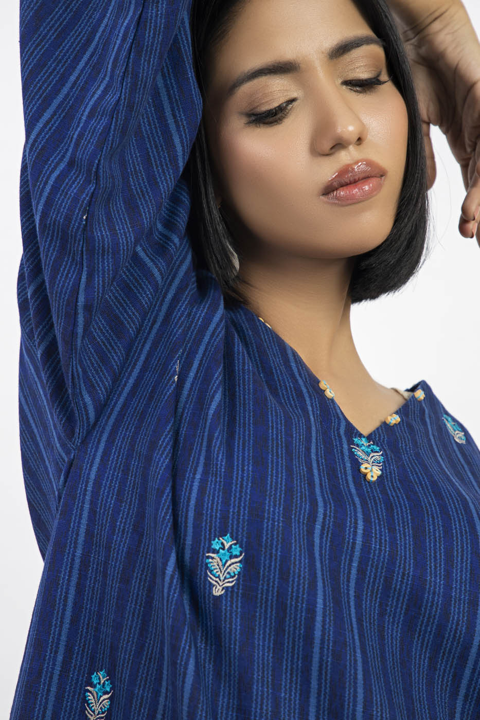 Printed Embroidered Khaddar Kurti