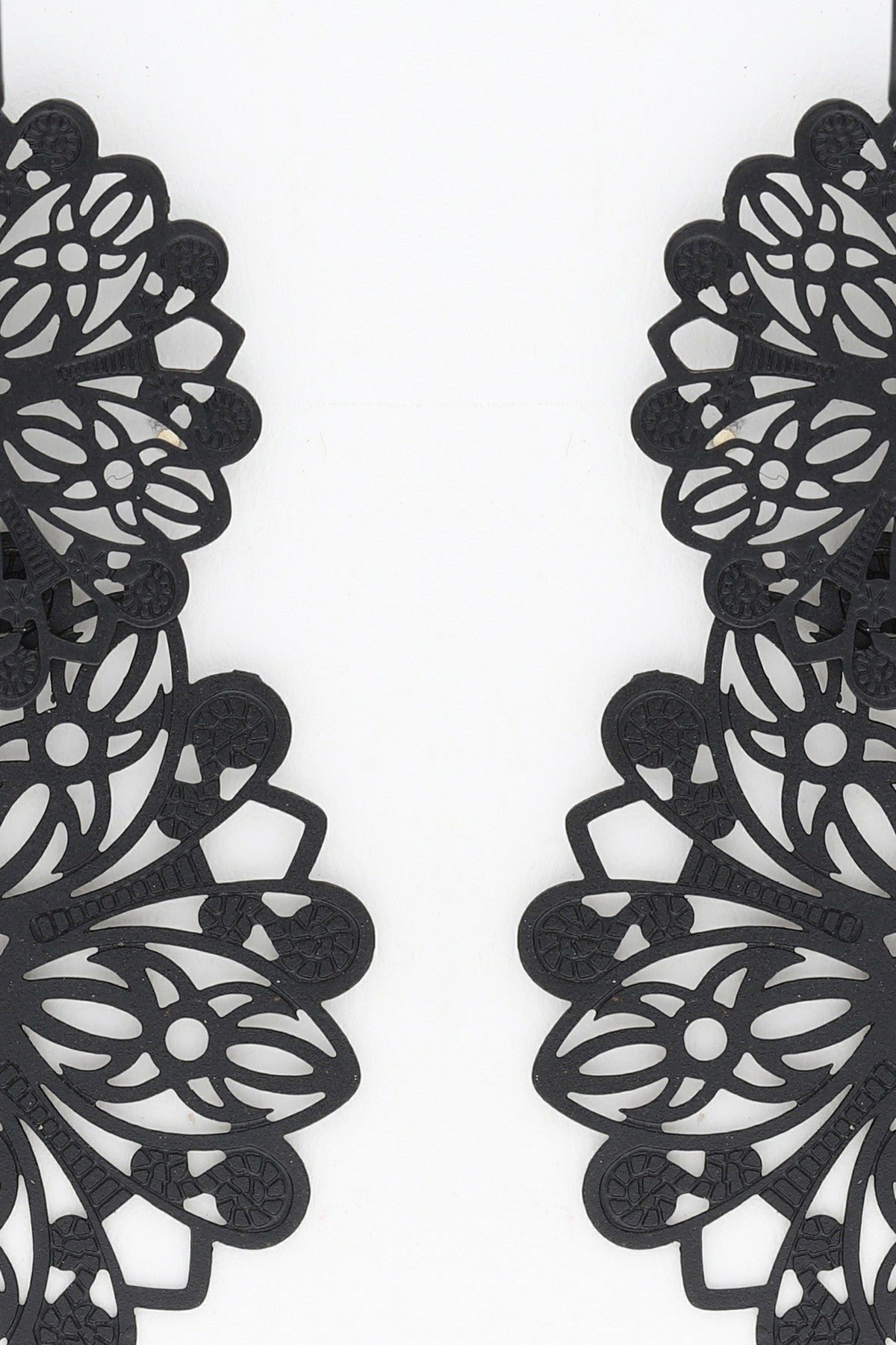 Floral Twist Earrings