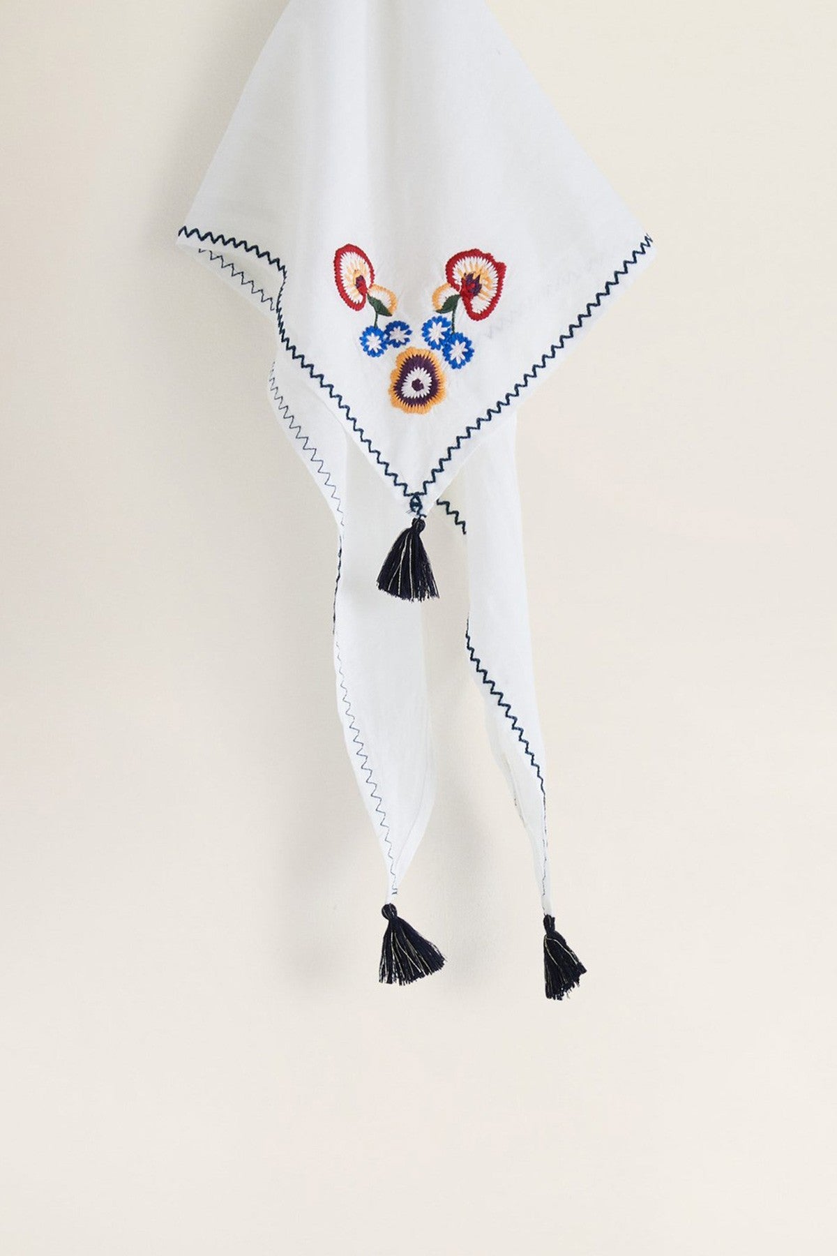 Girl's Floral Embroidery Scarf