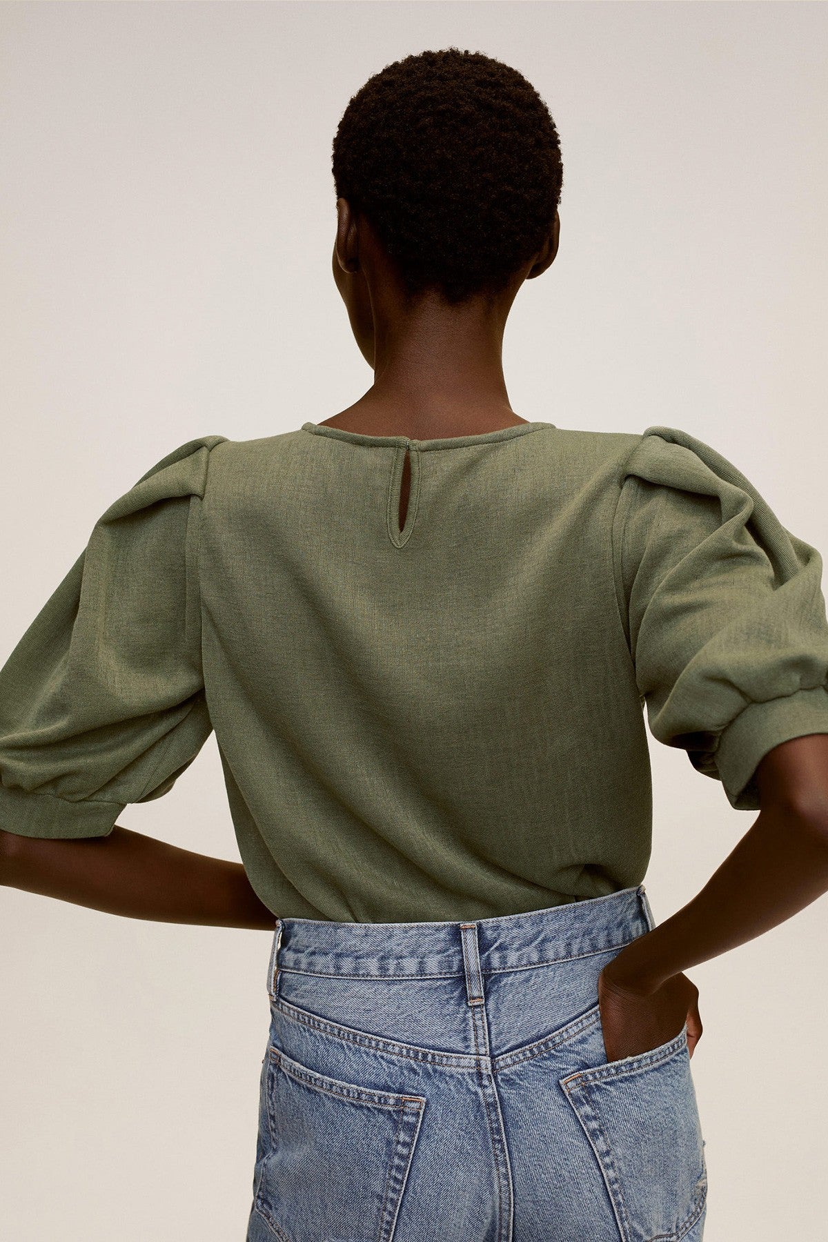 Puffed Sleeves T-Shirt