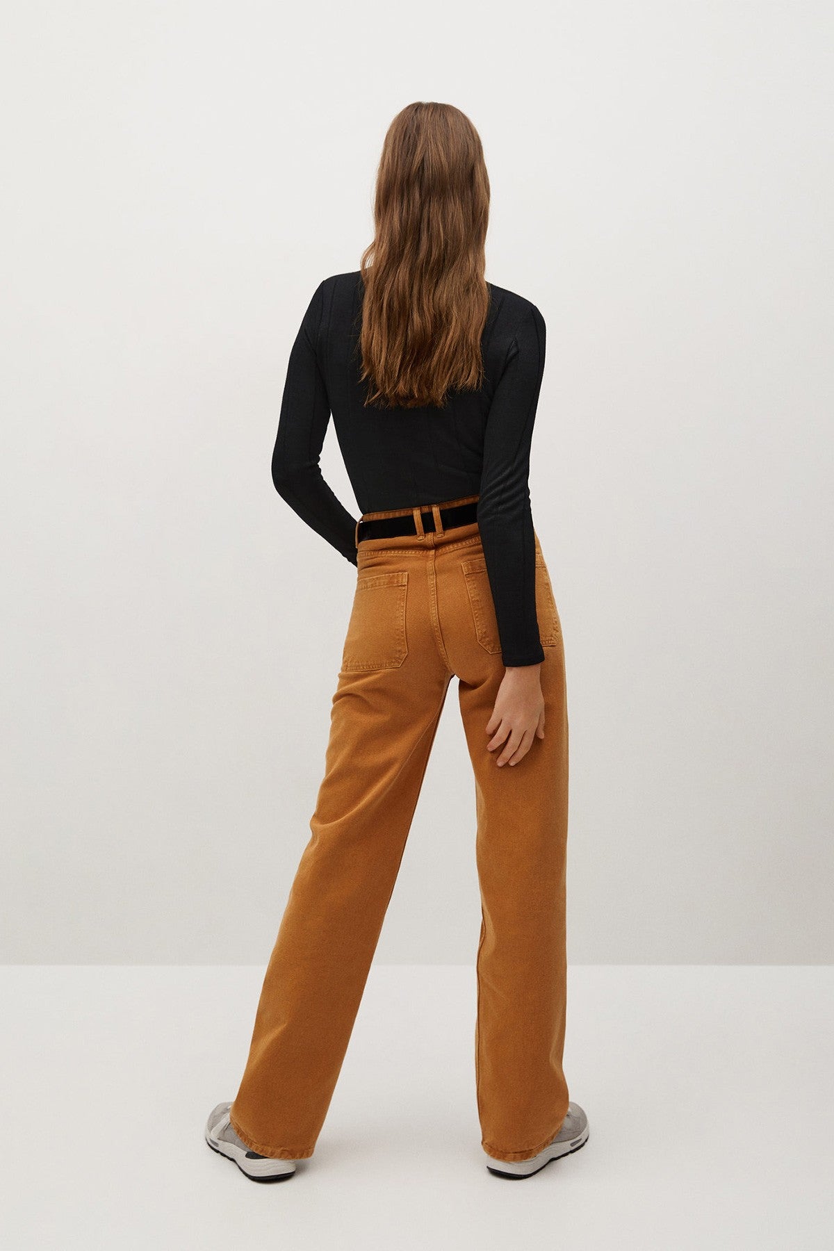 Ribbed Long-Sleeved T-Shirt