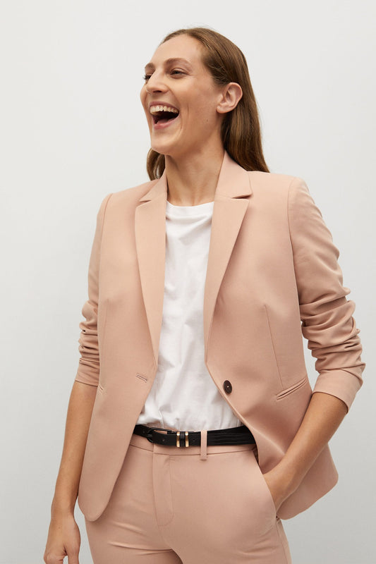 Fitted Essential Blazer