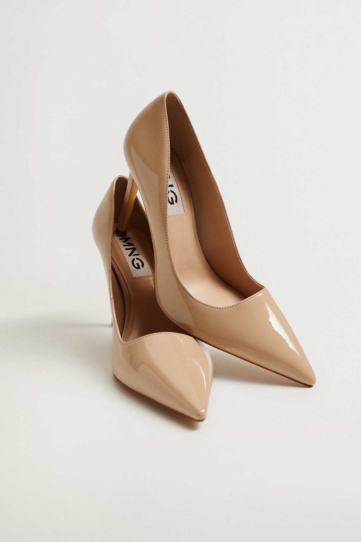 Patent Leather Heel Shoes