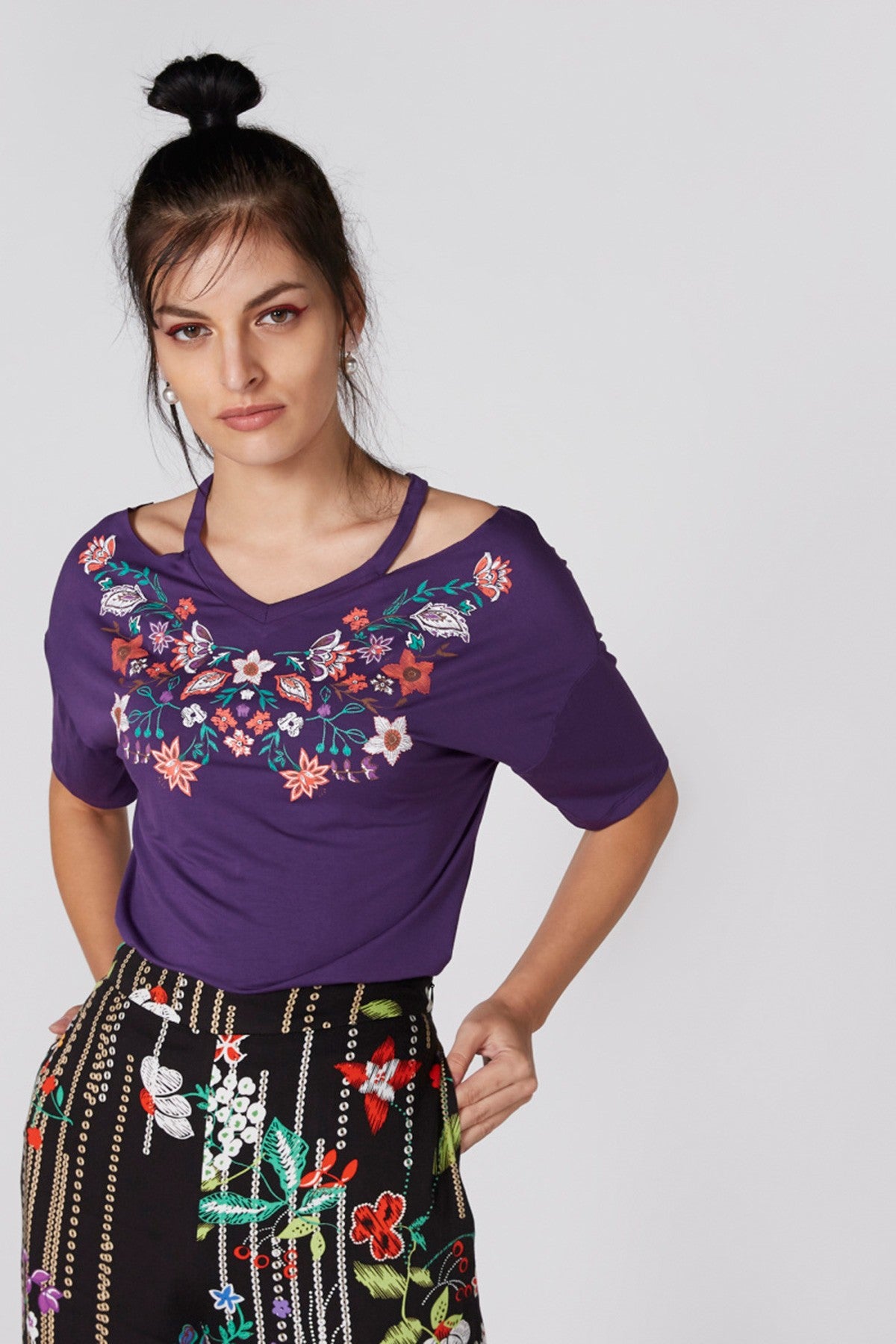 Printed Top with Short Sleeves and Sweetheart Neck