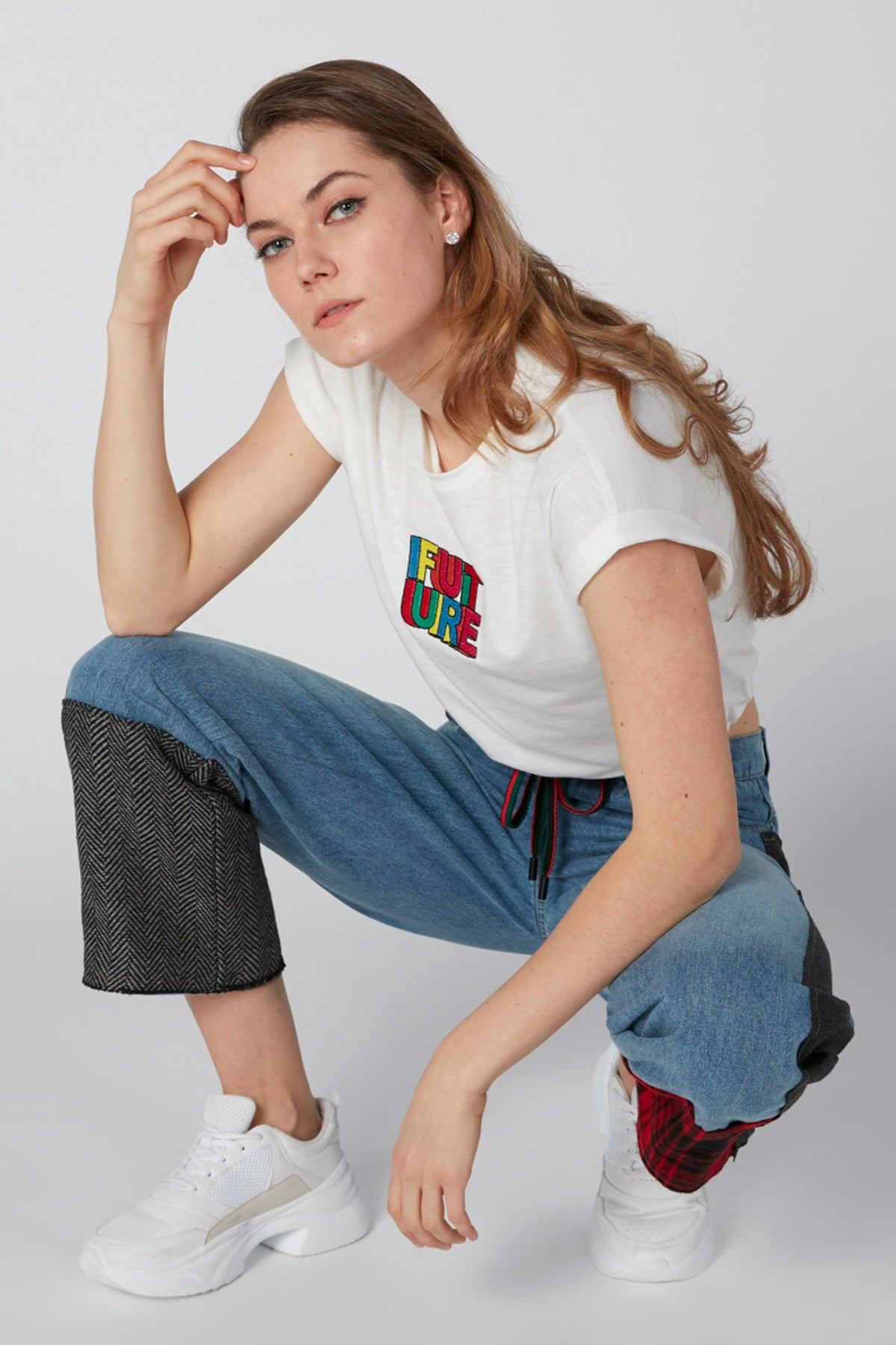 Printed Crop-Top with Round Neck and Tie Up