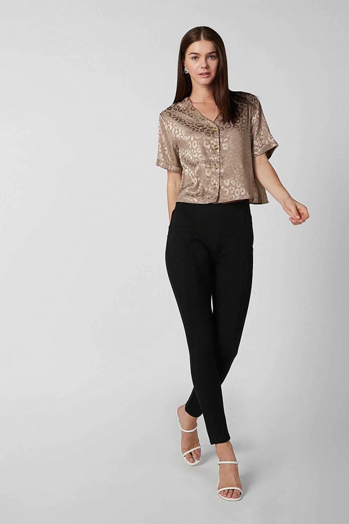 Textured Crop Shirt with V-neck and Short Sleeves