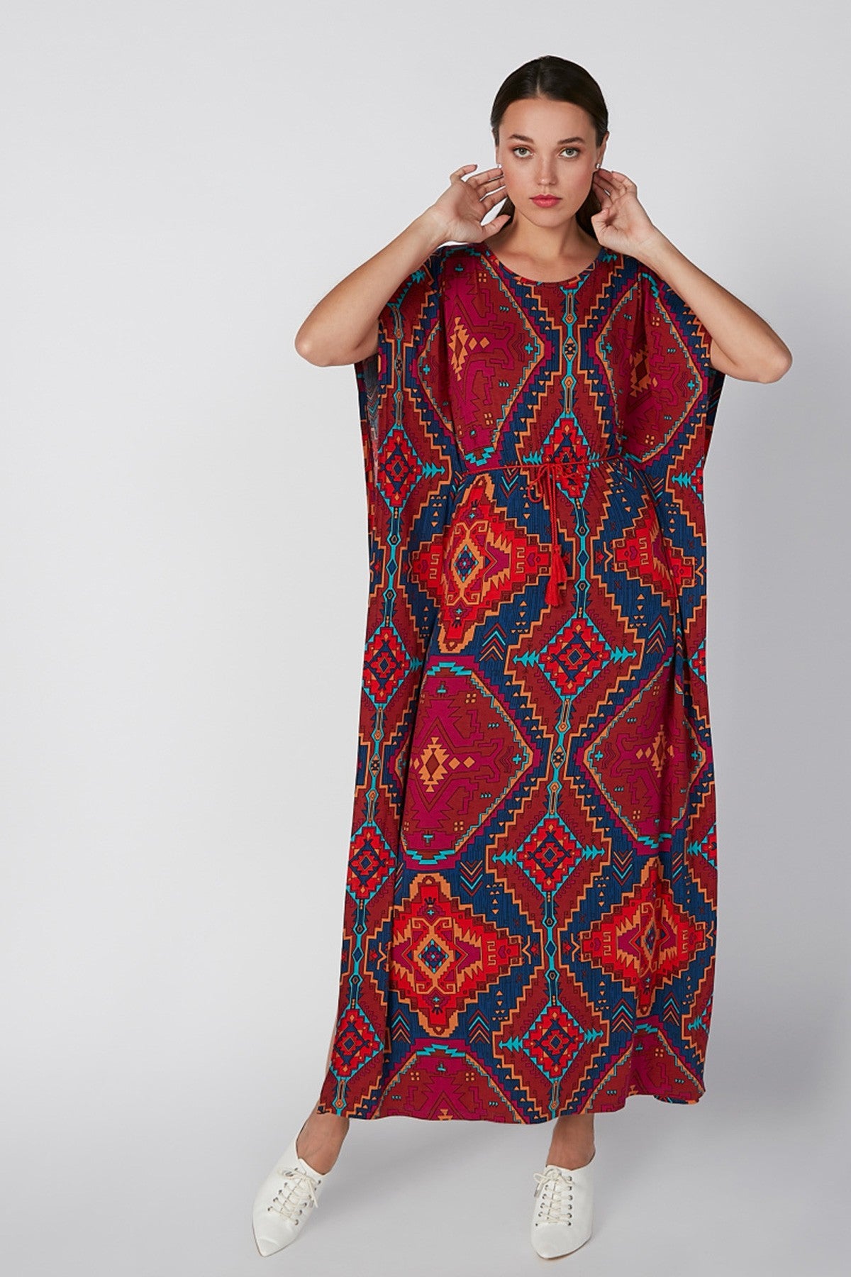 Printed Cold Shoulder Kaftan Maxi Dress with Round Neck