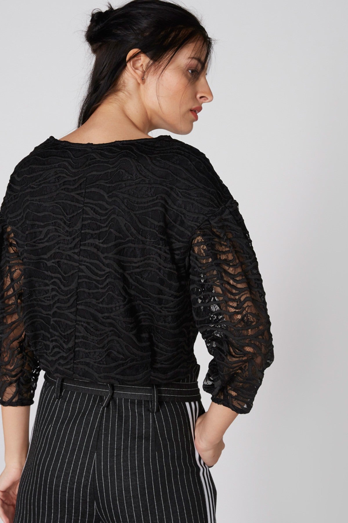 Lace Crop Top with Round Neck and 3/4 Sleeves