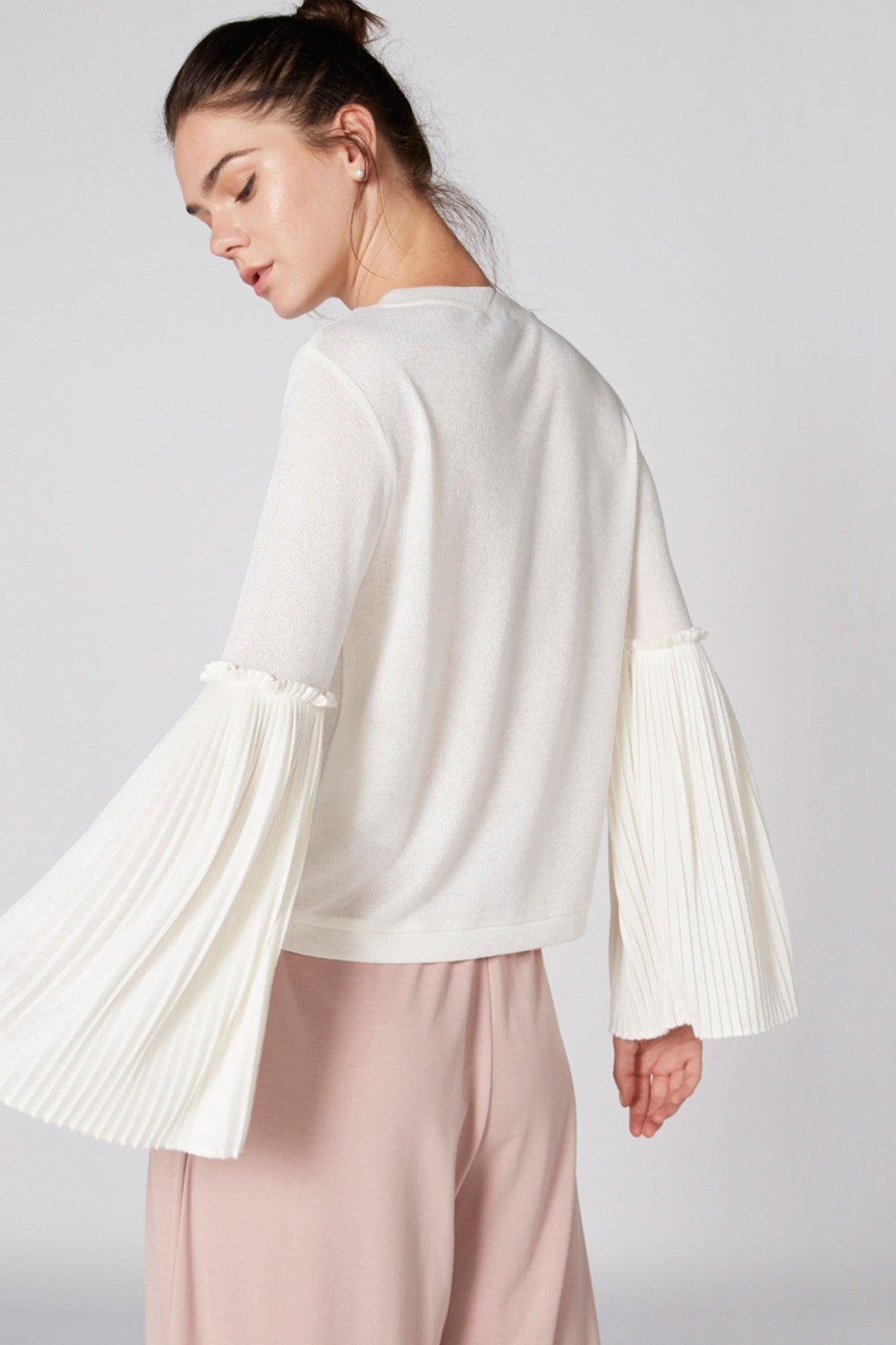 Pleated Sleeves Top with Round Neck