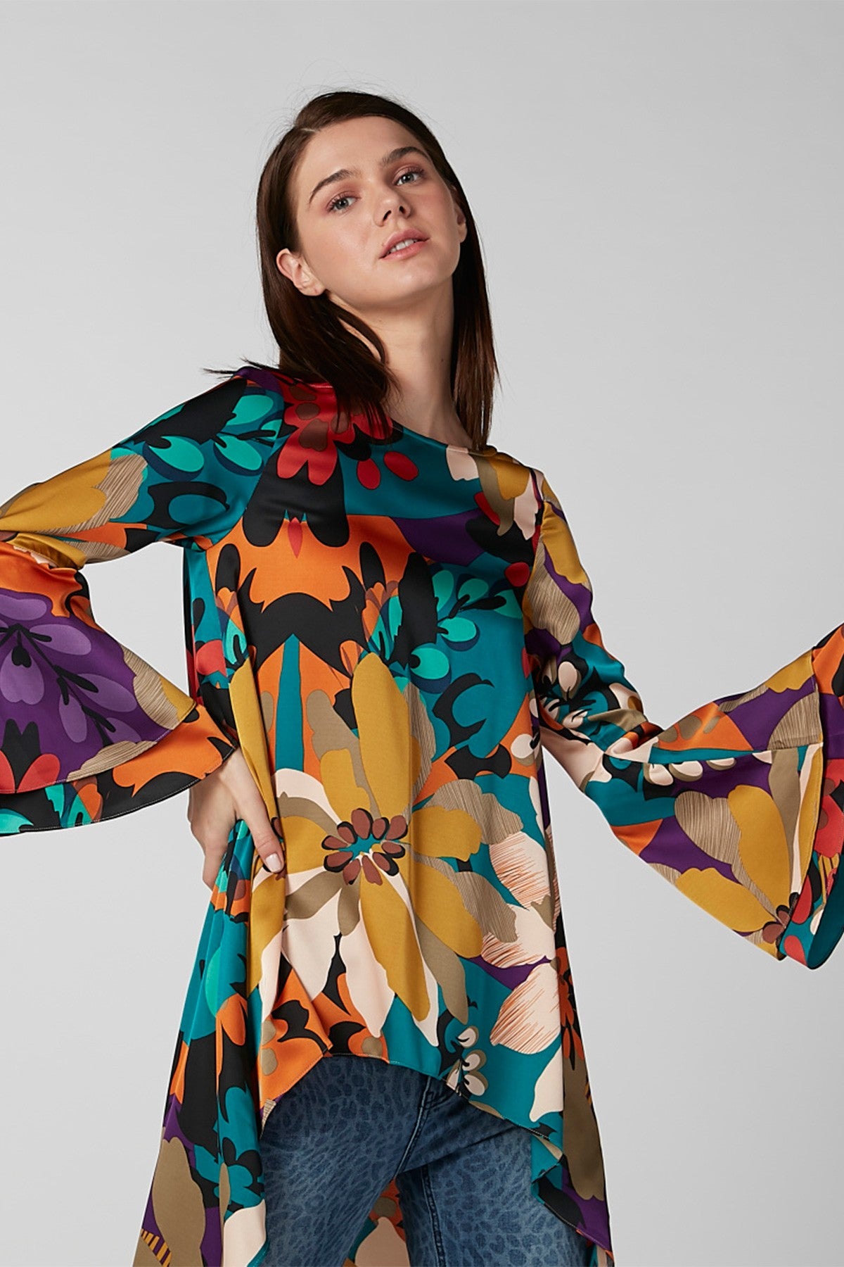 Printed Top with Bell Sleeves and High Low Hem