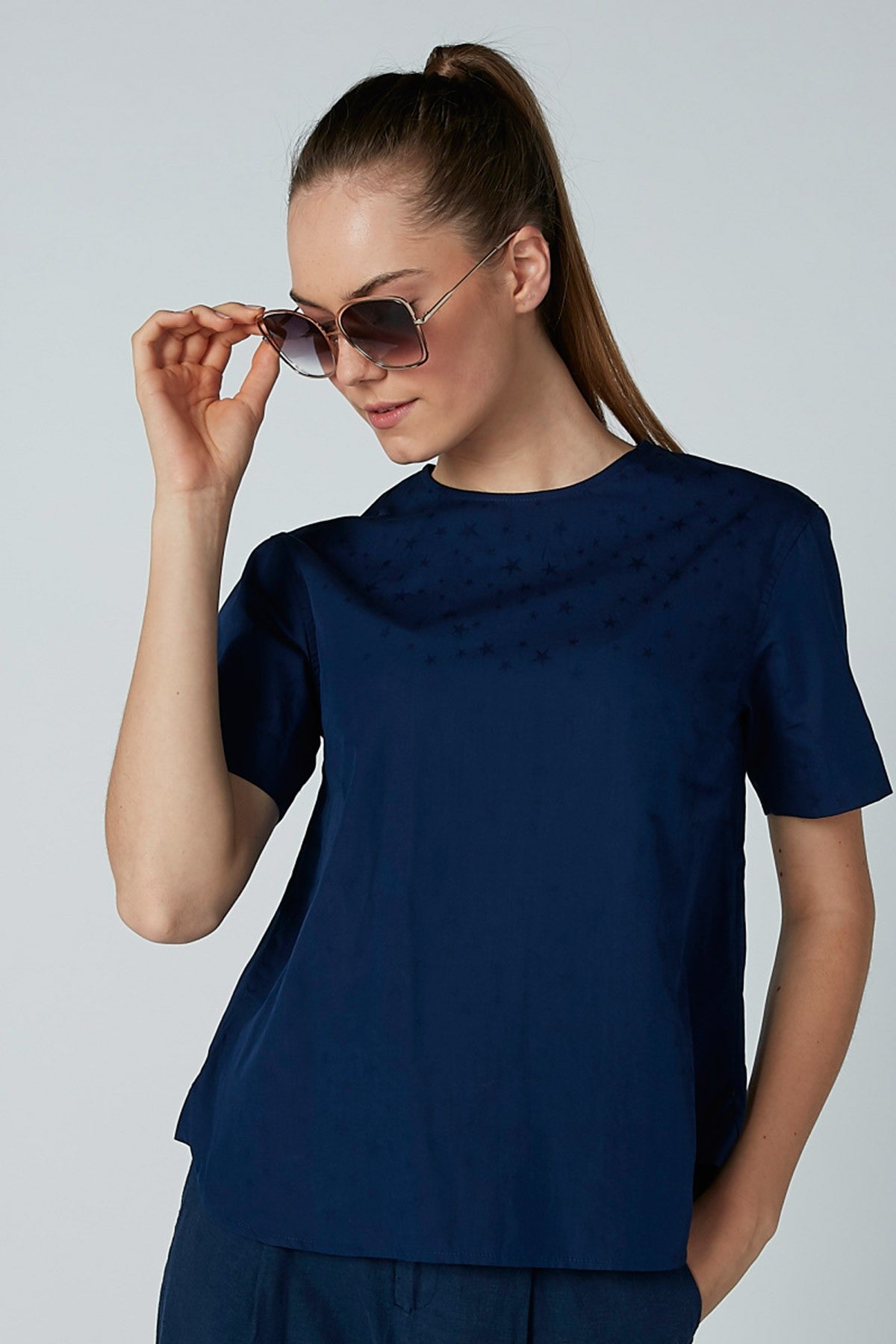 Printed Top with Round Neck and Short Sleeves