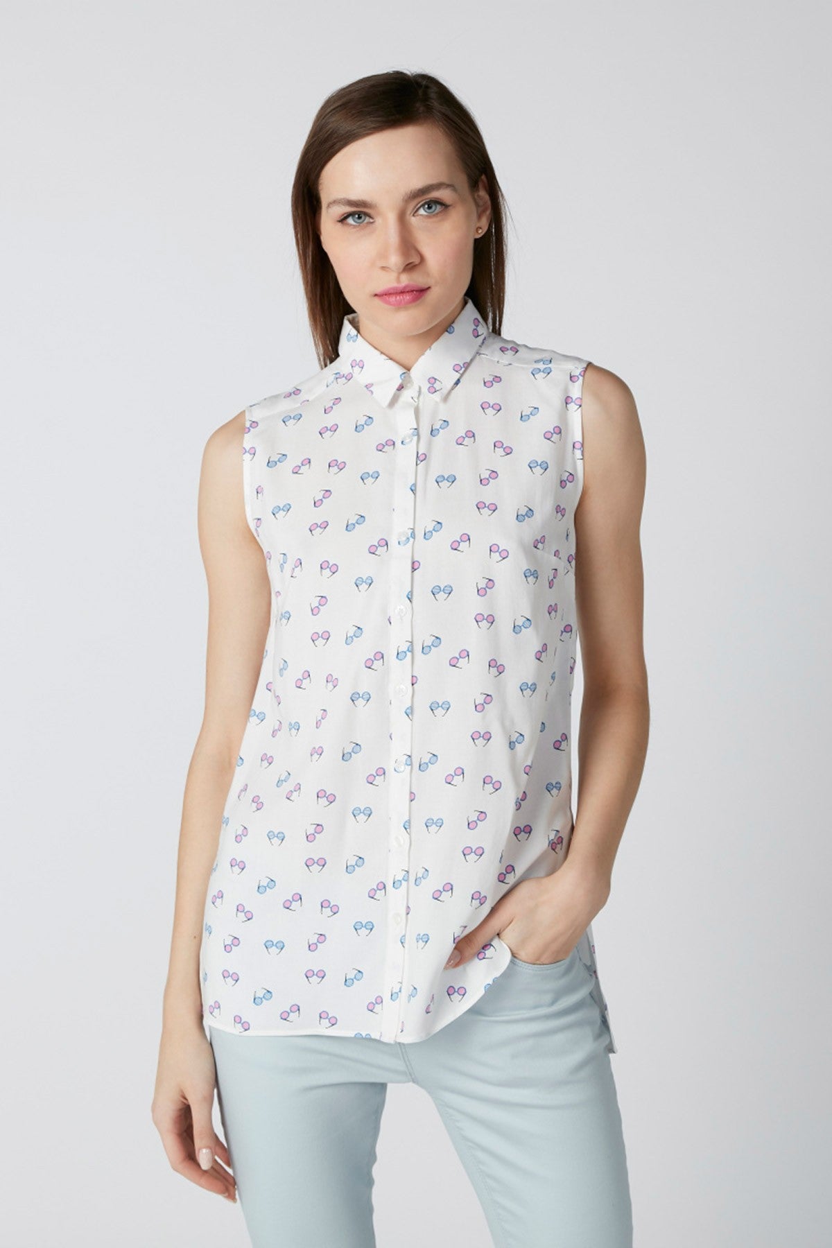 Sustainability Printed Sleeveless Asymmetric Shirt in Slim Fit