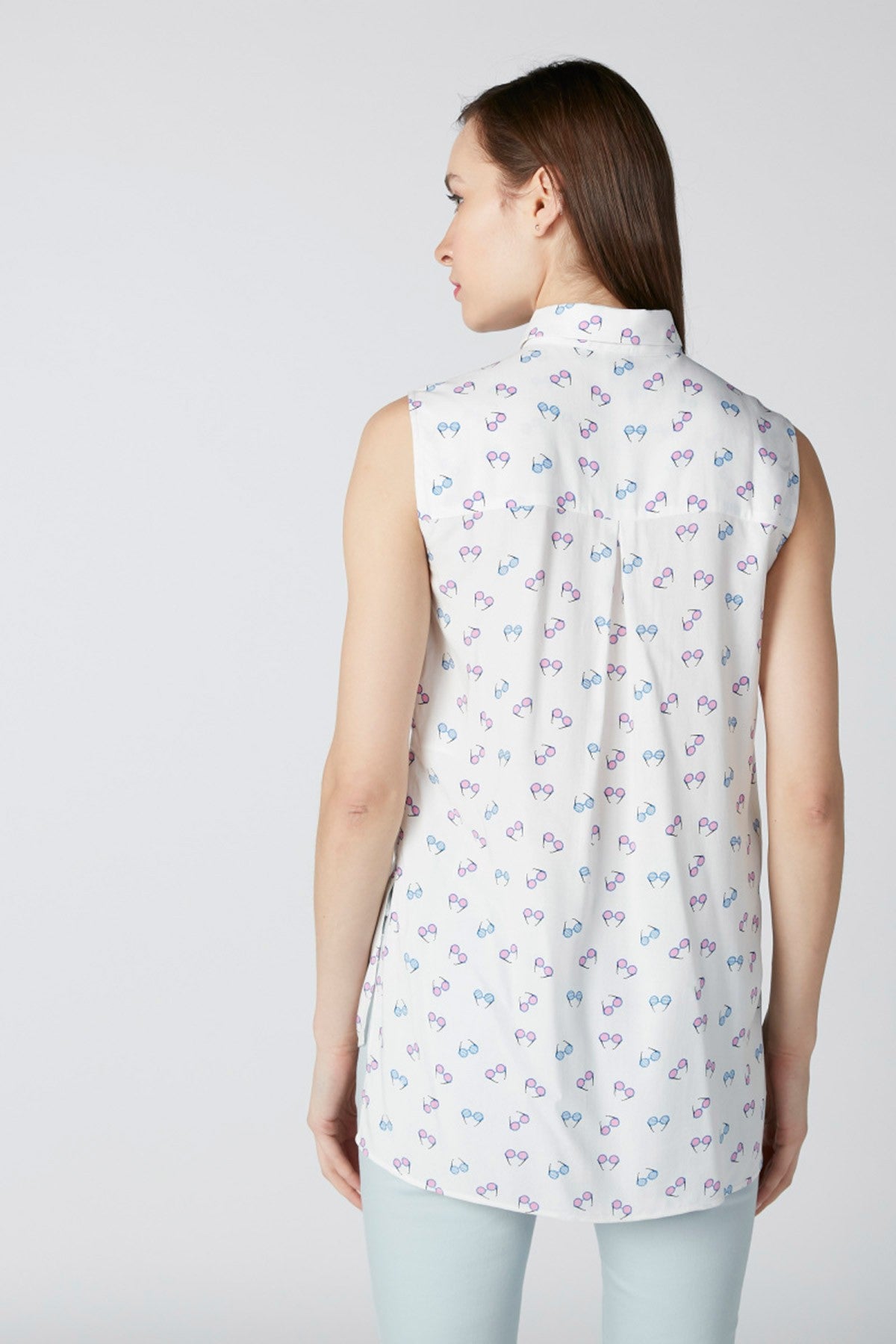 Sustainability Printed Sleeveless Asymmetric Shirt in Slim Fit