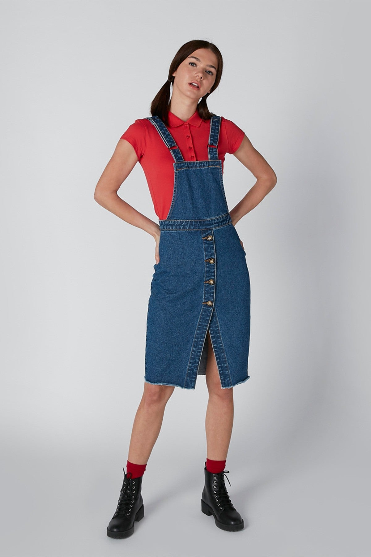 Plain Polo Neck T-Shirt with Short Sleeves