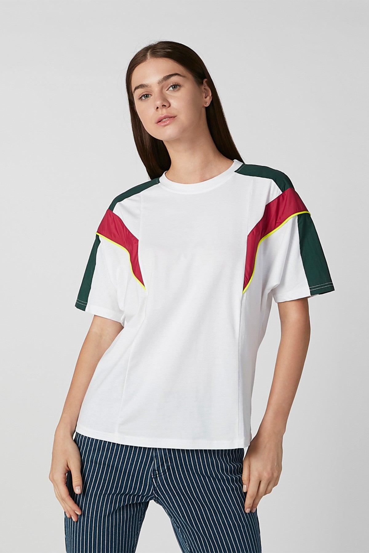 Printed T-shirt with Round Neck and Short Sleeves