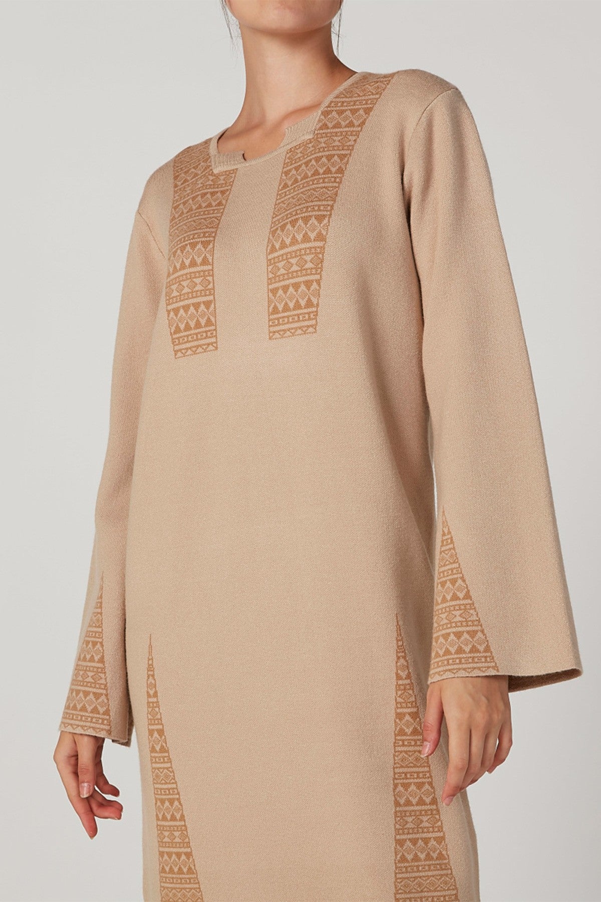 Textured Maxi Dress with Long Sleeves