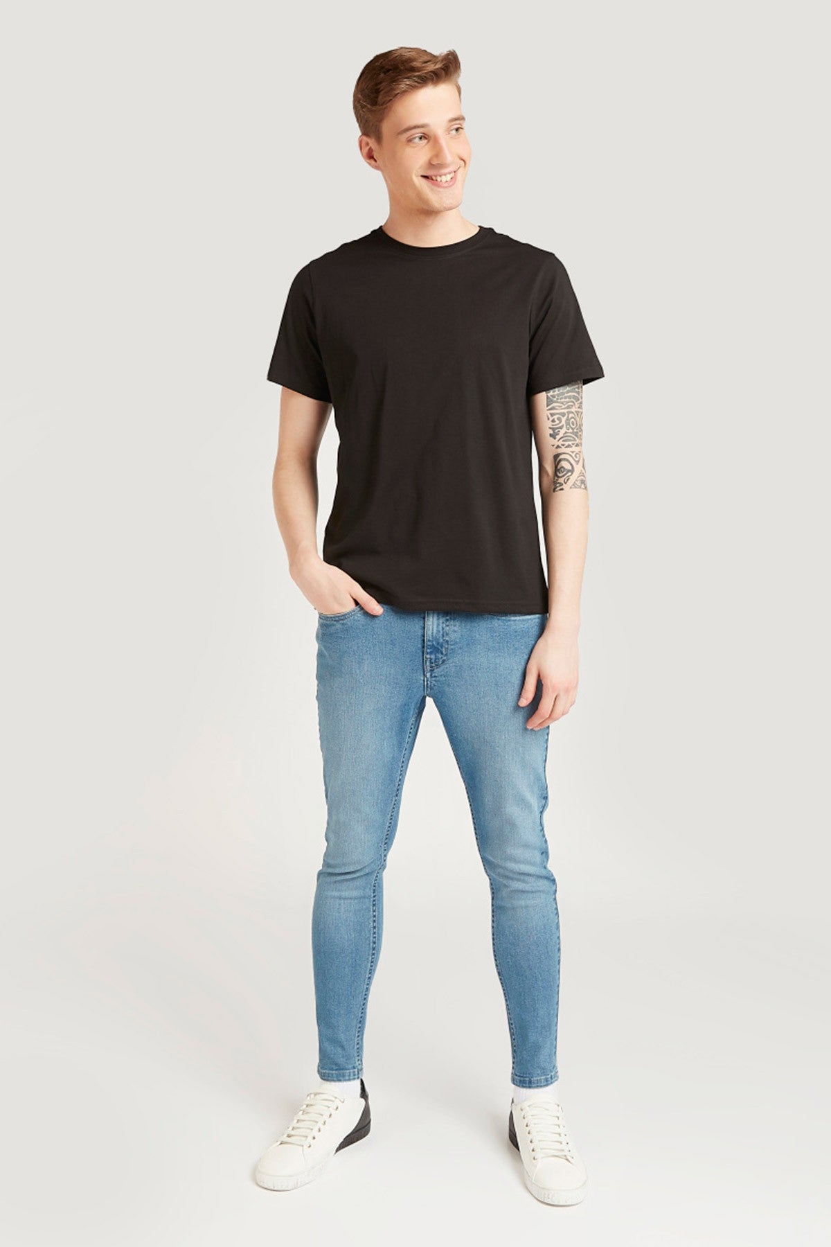 Full Length Jeans with Pocket Detail and Button Closure