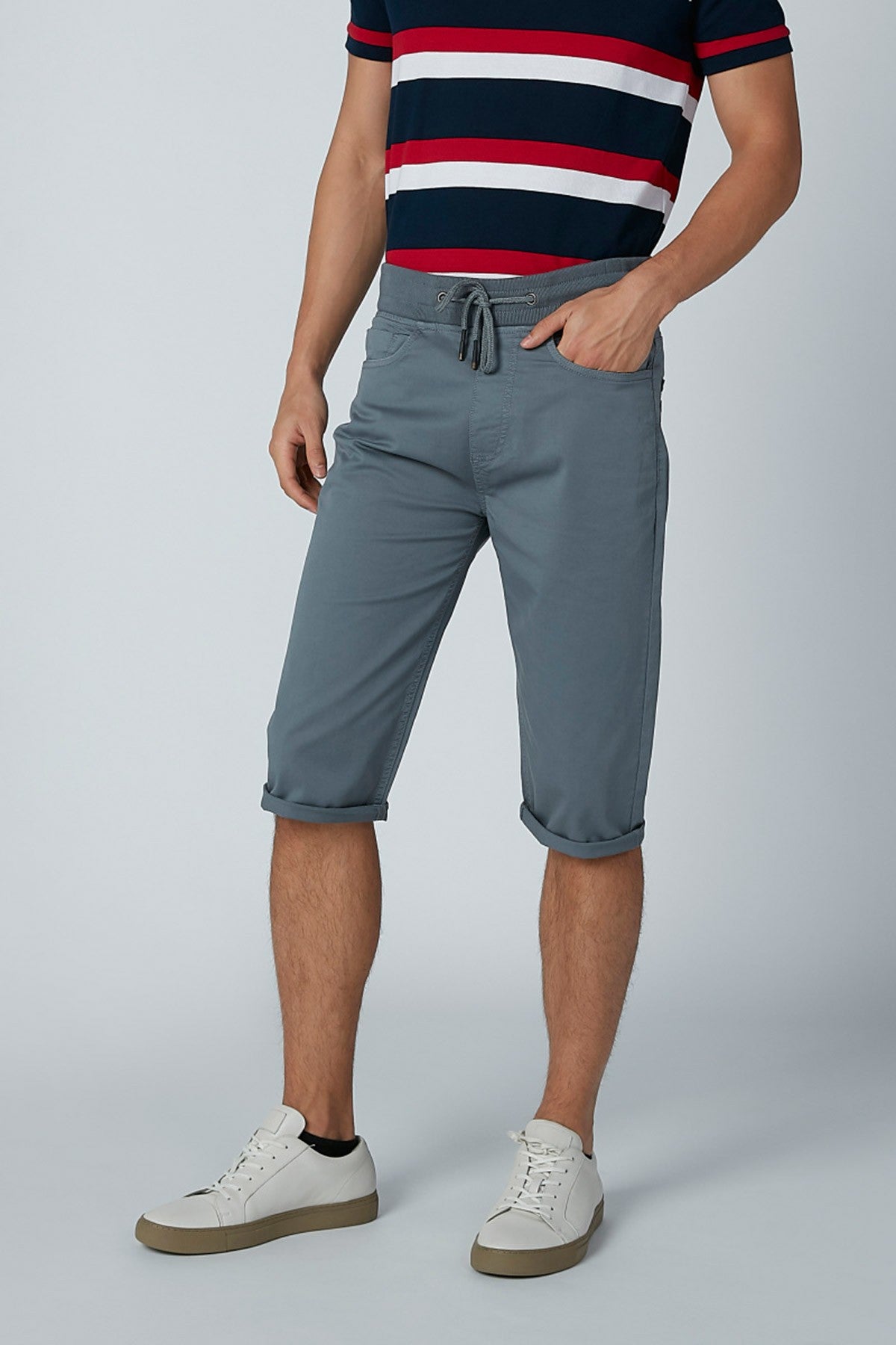 Solid Tapered Shorts with Folded Hem and Drawstring
