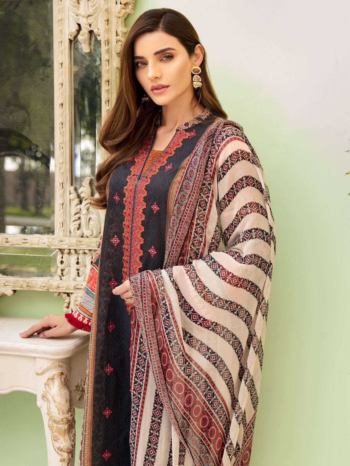 2-Pc Embroidered Lawn Suit