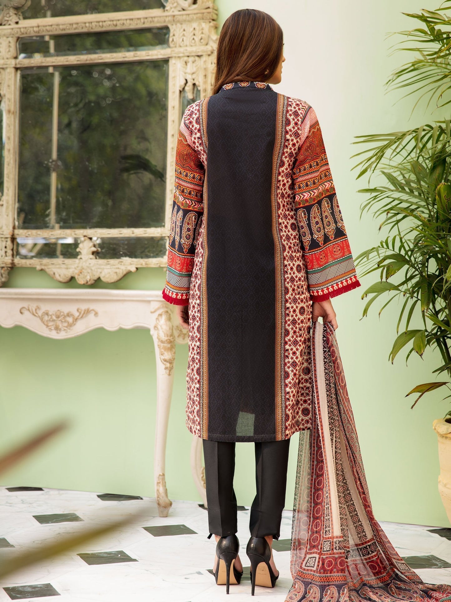 2-Pc Embroidered Lawn Suit