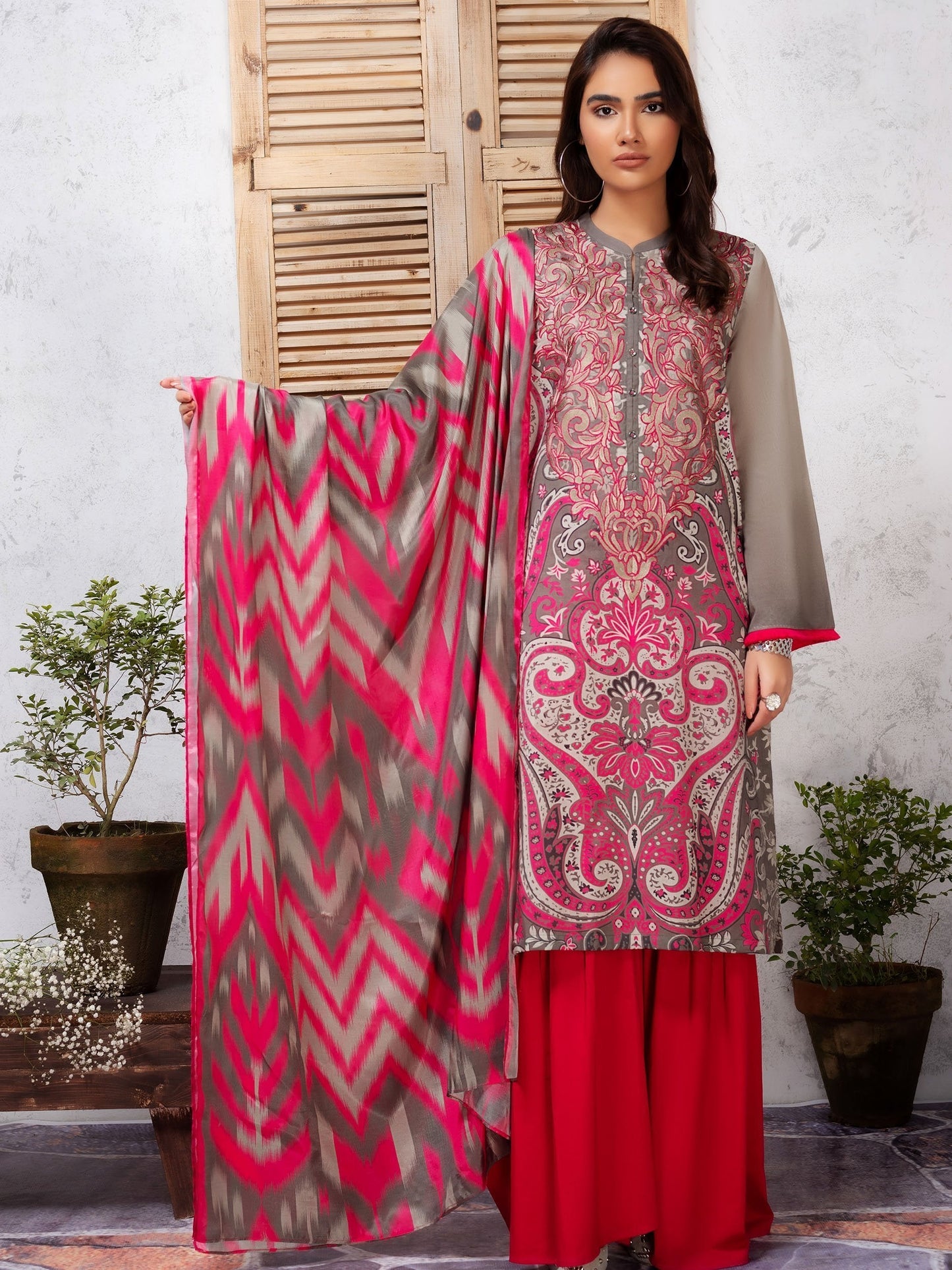 2-Pc Embroidered Lawn Suit