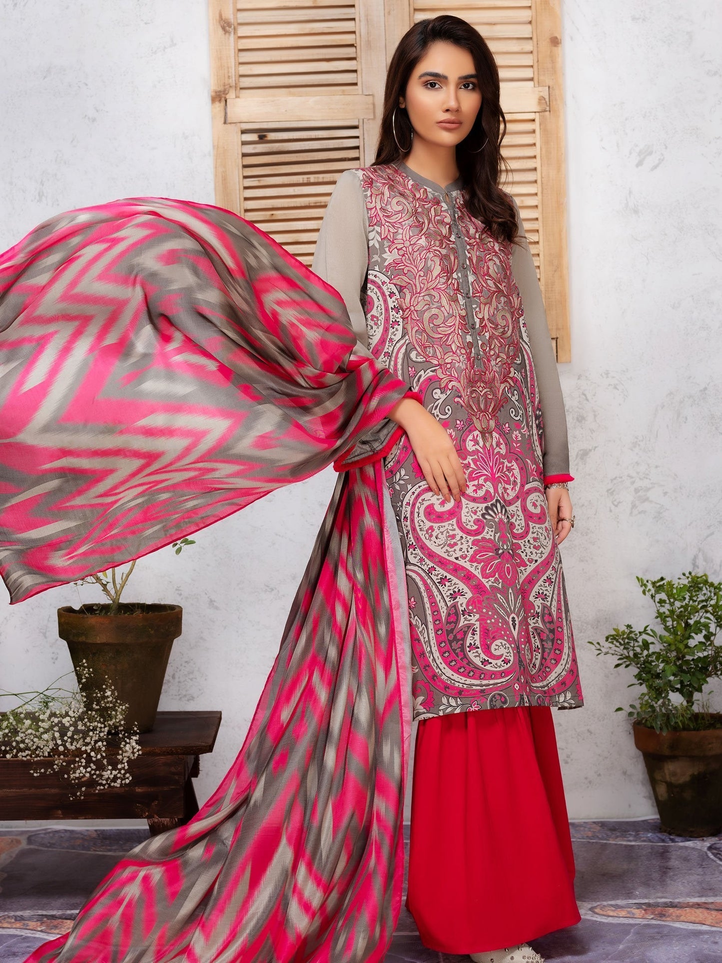 2-Pc Embroidered Lawn Suit